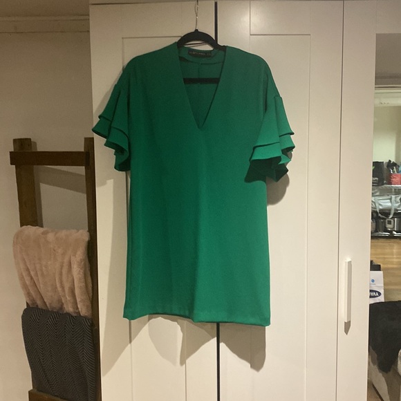 Green Zara Dress - Picture 2 of 3
